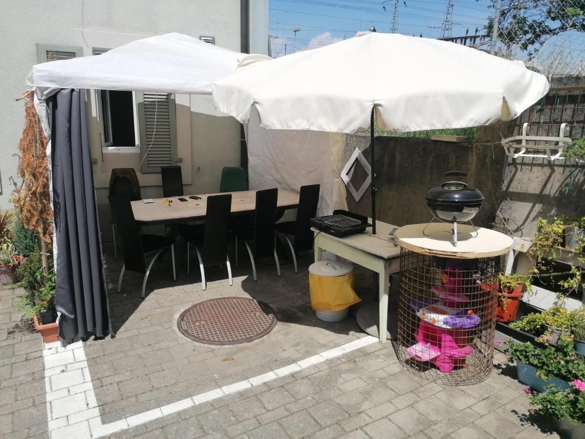 Chambre Double Last Minute Payerne Esterno foto